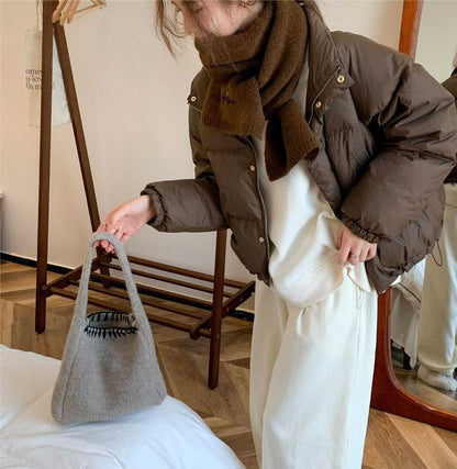 Contrast Stitch Knit Tote Bag