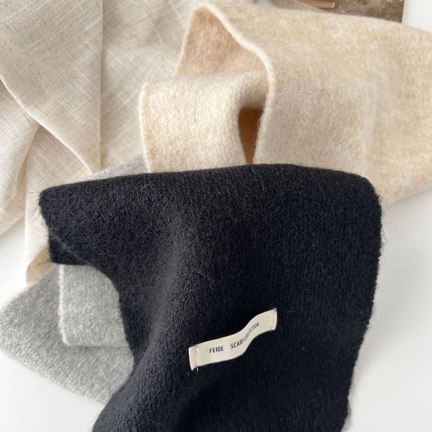 Color Block Knit Scarf