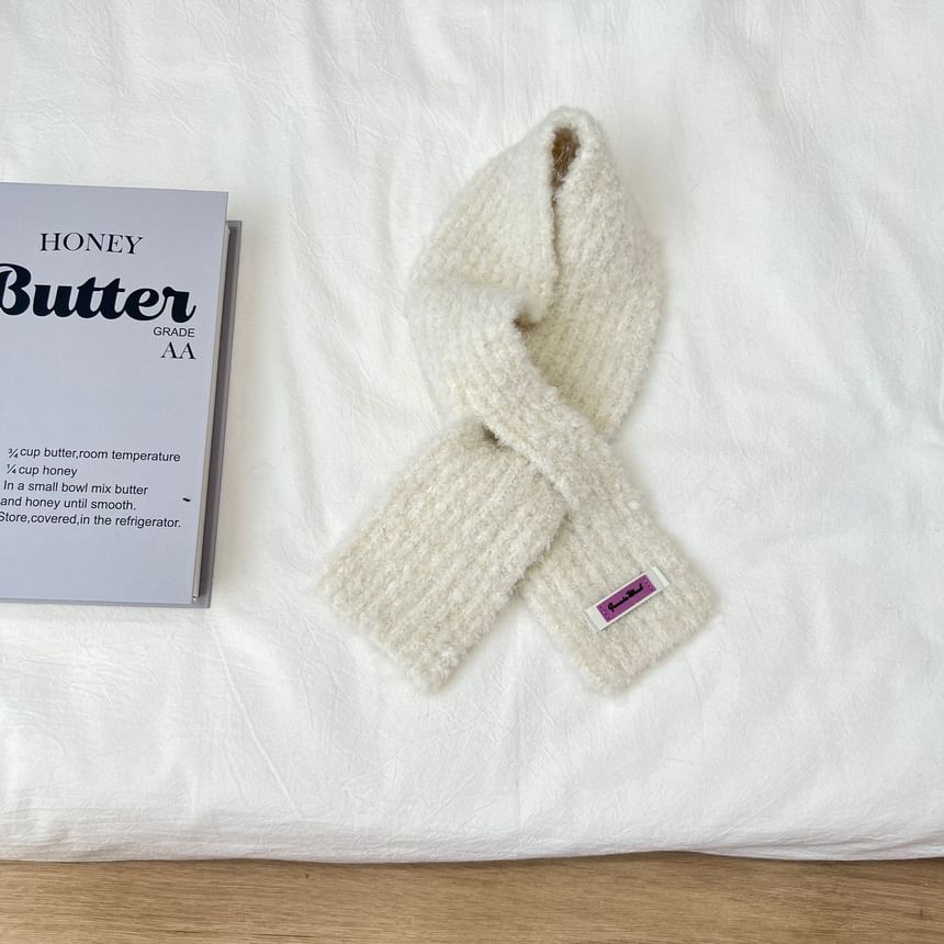 Criss Cross Knit Light Scarf