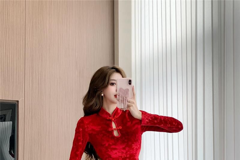 Long-Sleeve Floral Cutout Qipao