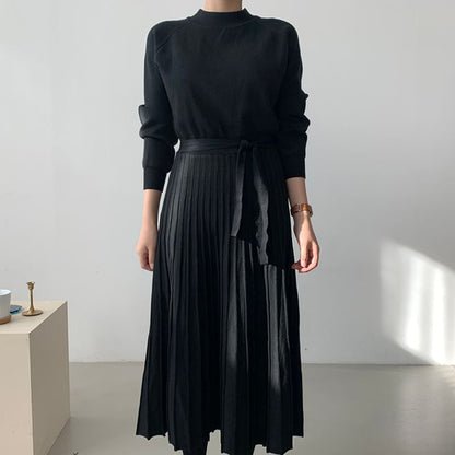 Long-Sleeve Mock Neck Plain Accordion Pleated Midi A-Line Knit Dress