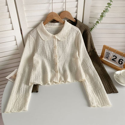 Langärmliges, schlichtes, gerafftes Hemd zum Zuknöpfen