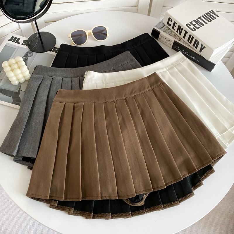 Mid Rise Plain Pleated Mini A-Line Skirt