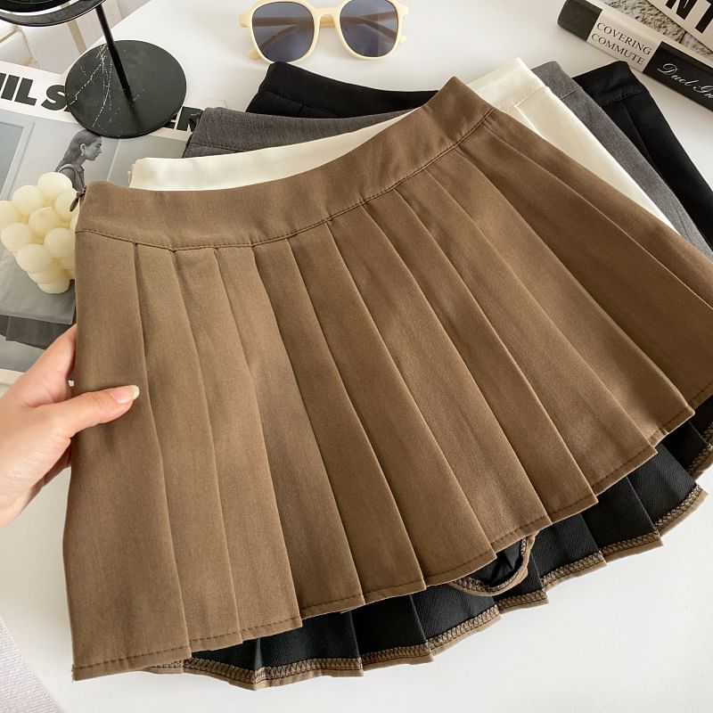 Mid Rise Plain Pleated Mini A-Line Skirt