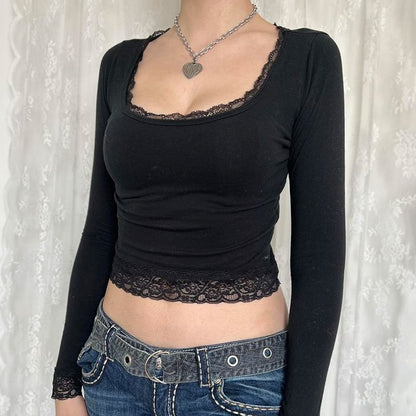 Square-Neck Lace Long-Sleeve Cropped Top