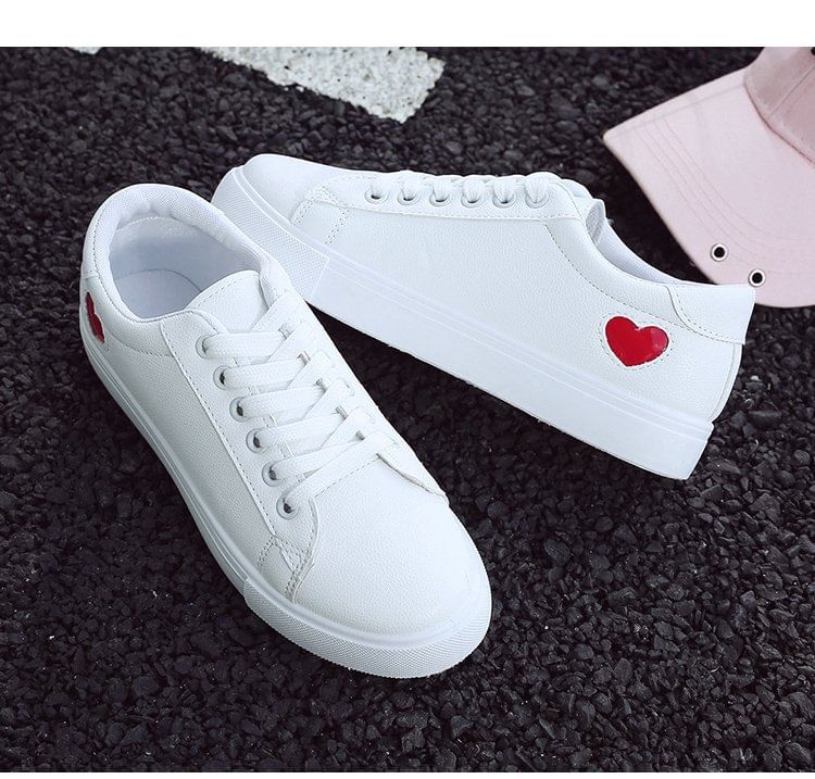 Platform Heart Print Faux Leather Lace-Up Sneakers