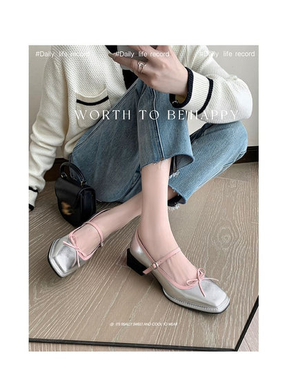 Square Toe Bow Mary Jane Pumps
