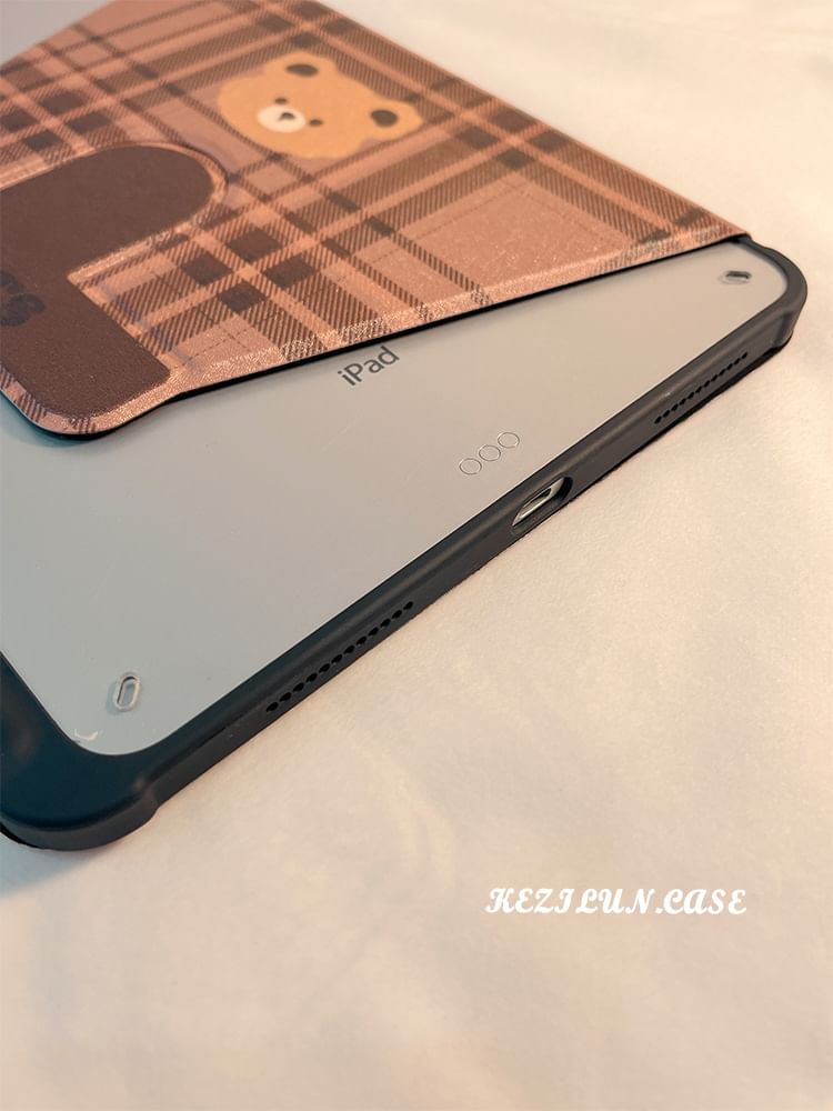 iPad Case Bear Plaid