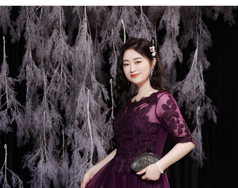 Evening Boatneck Plus Size A-Line Lace Elbow-Sleeve Gown