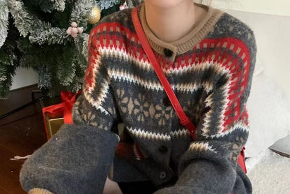 Crewneck Pattern Button-Up Cardigan