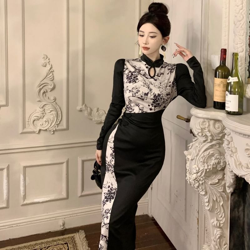 Long-Sleeve Floral Two Tone  Midi Qipao