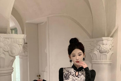 Long-Sleeve Floral Two Tone  Midi Qipao