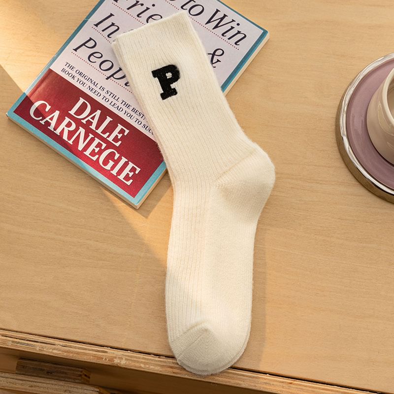 Letter Embroidered Ribbed Socks