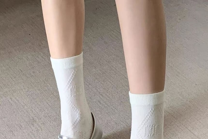 Plain Mary Jane Pumps