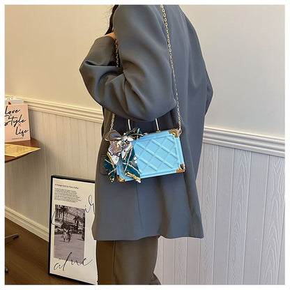 Chain Strap Crossbody Bag