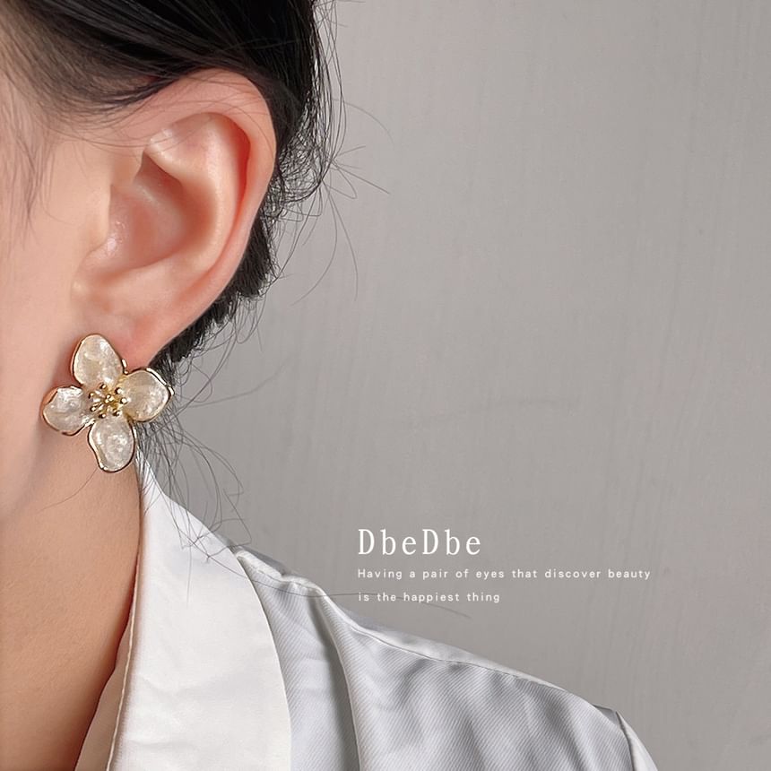 Glaze Ear Alloy Cuff Floral