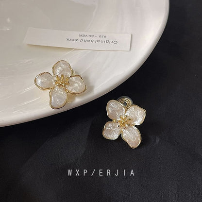 Glaze Ear Alloy Cuff Floral