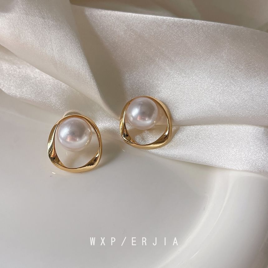 Hoop Ear Alloy Faux Pearl Cuff
