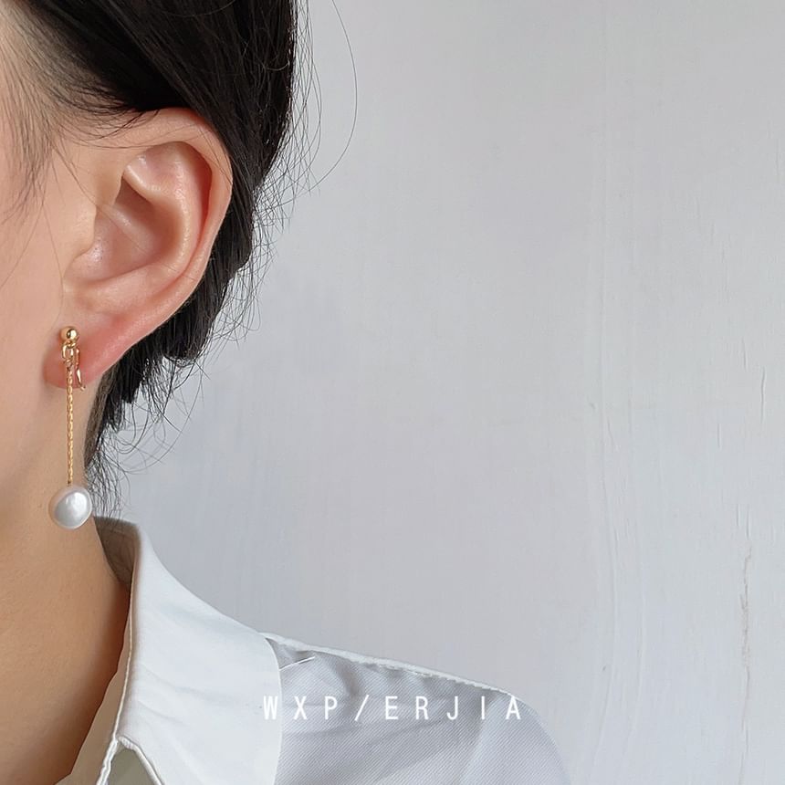 Alloy Ear Dangle Applique Cuff