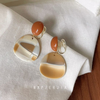 Alloy Cuff Acrylic Drop Ear