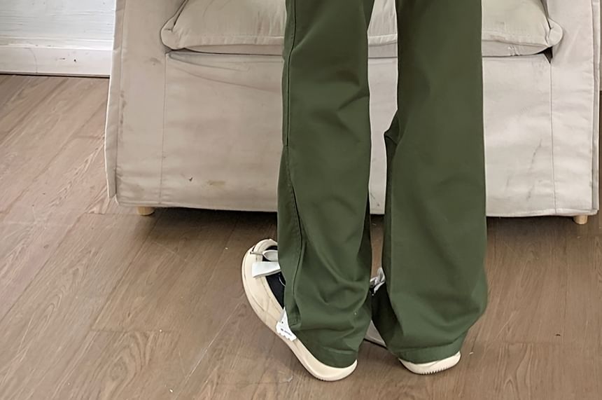 Low Waist Plain Straight-Fit Wide-Leg Cargo Pants