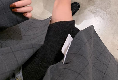 Leather Loafers Accent Faux Metal