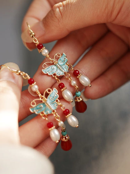 Faux Pearl Drop Earring