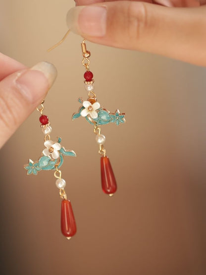 Faux Pearl Drop Earring