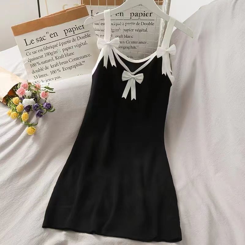Mini Bow Bodycon Spaghetti Trim Strap Contrast Dress
