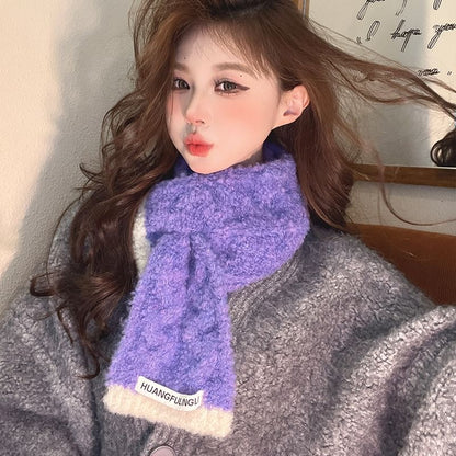 Applique Contrast Scarf Trim Label