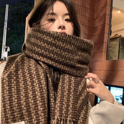 Patterned Label Scarf Applique Tasseled