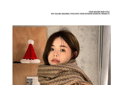 Patterned Label Scarf Applique Tasseled