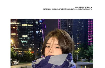 Print Tasseled Argyle Scarf