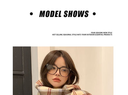 Houndstooth Tasseled Scarf