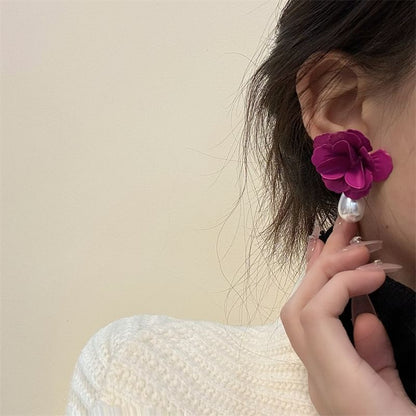 Drop Rose Earring