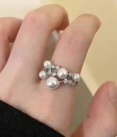 Faux Ring Pearl