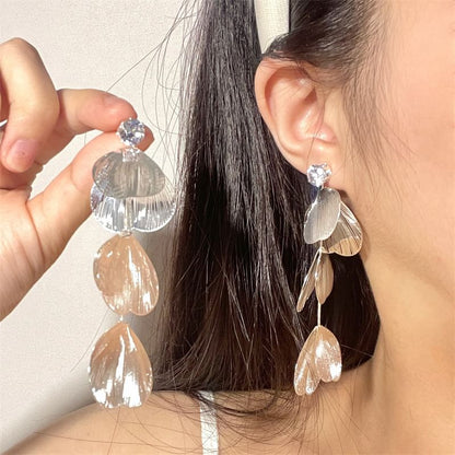 Drop Earring Metallic