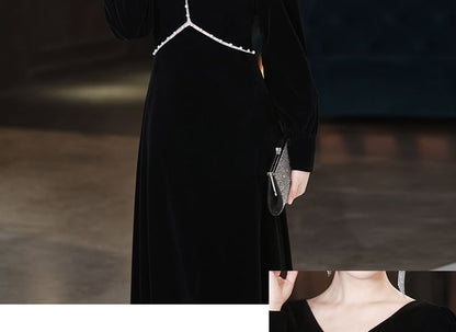 Long-Sleeve V-Neck Contrast Trim A-Line Evening Gown