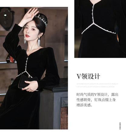 Long-Sleeve V-Neck Contrast Trim A-Line Evening Gown