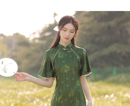 Short-Sleeve Floral Faux Pearl Midi Qipao