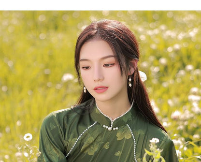 Short-Sleeve Floral Faux Pearl Midi Qipao