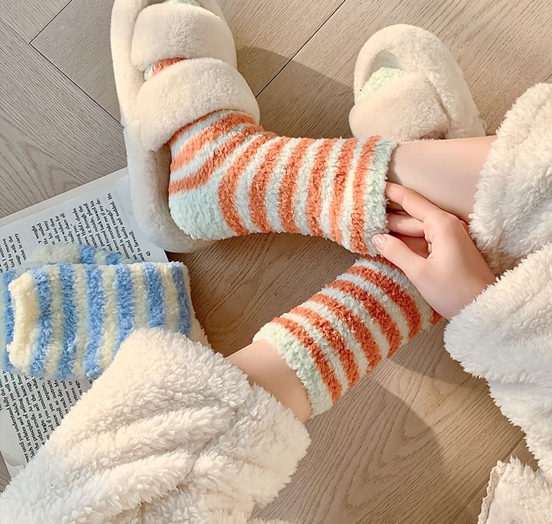 Striped Fleece Socks / Set