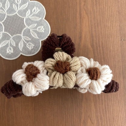 Floral Yarn Hair Clamp