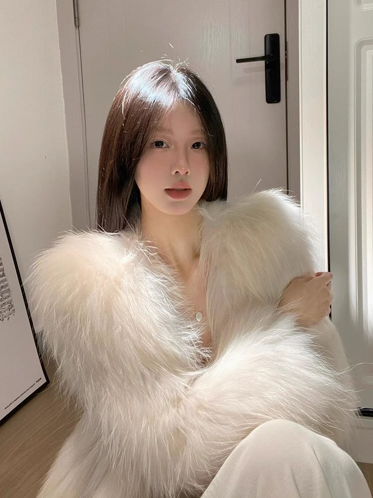 V-Neck Plain Faux Fur Jacket