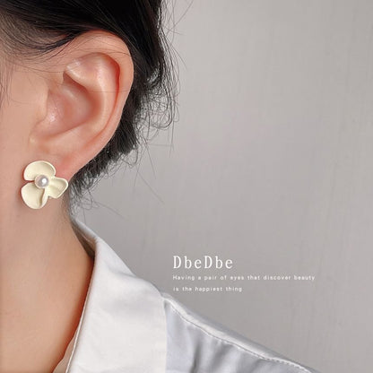 Pearl Earring Clip-On Faux Floral