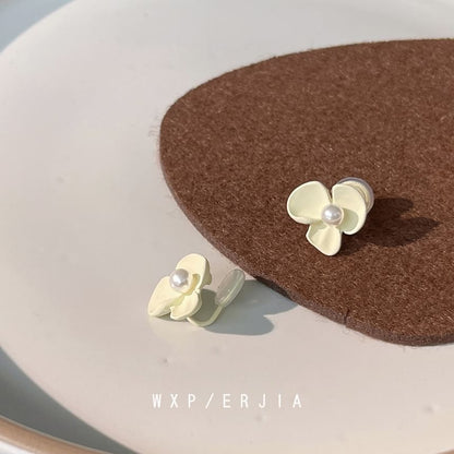 Pearl Earring Clip-On Faux Floral