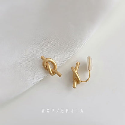 Earring Clip-On Knot