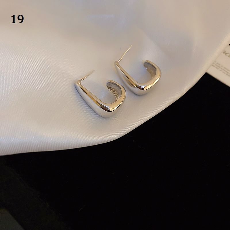 Silver Tone Earring (Various Designs)