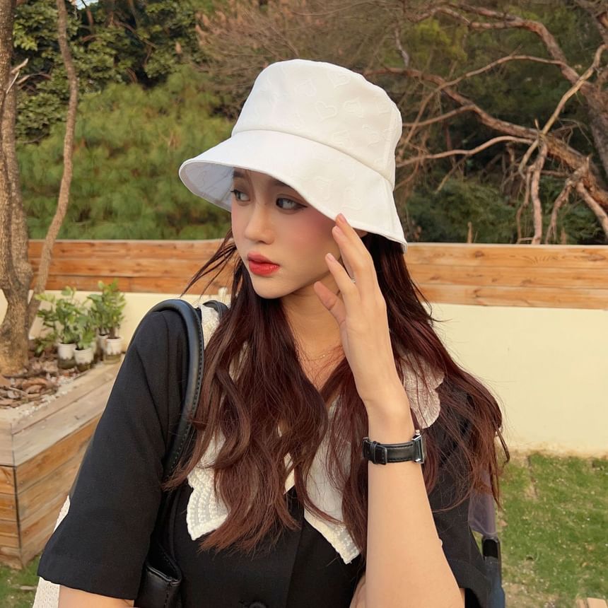 Hat Heart Bucket Jacquard