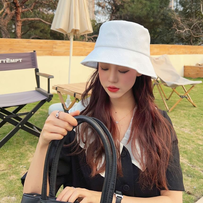 Hat Heart Bucket Jacquard